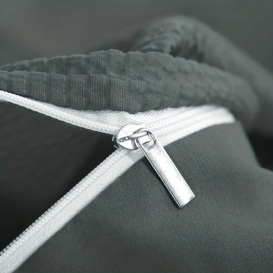 2/3pcs Seersucker Bedding Set, Soft Solid Color Brushed Microfiber Duvet Cover with Pillowcase 80x80cm, Modern & Easy Care