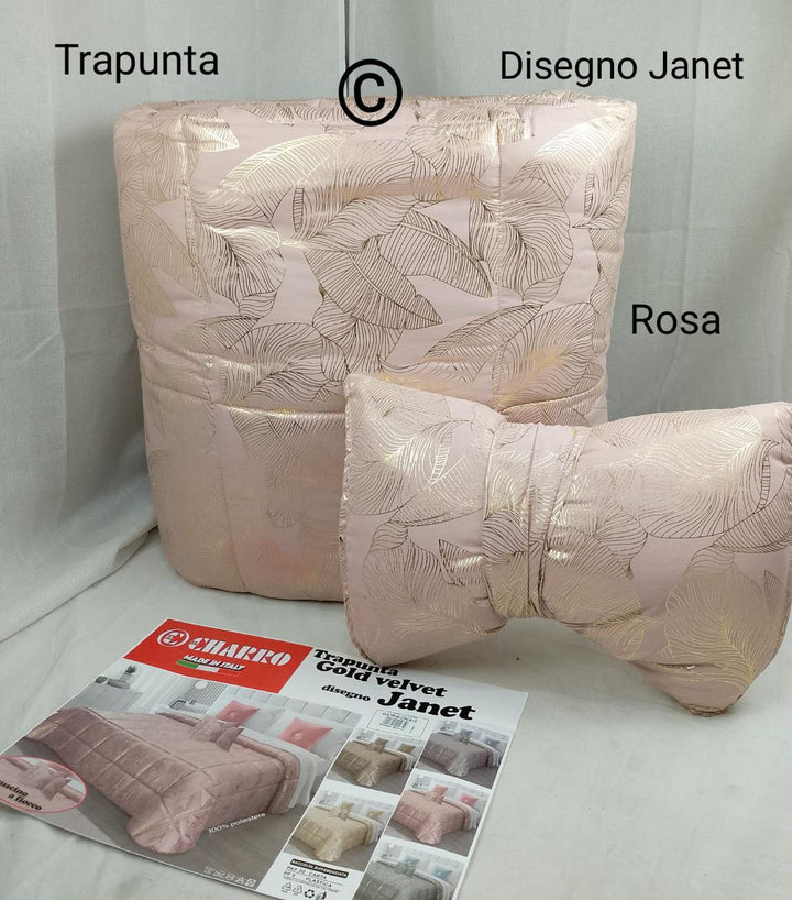 (Evidenzia lo stile lussuoso)

Nuova trapunta in morbidissimo velluto