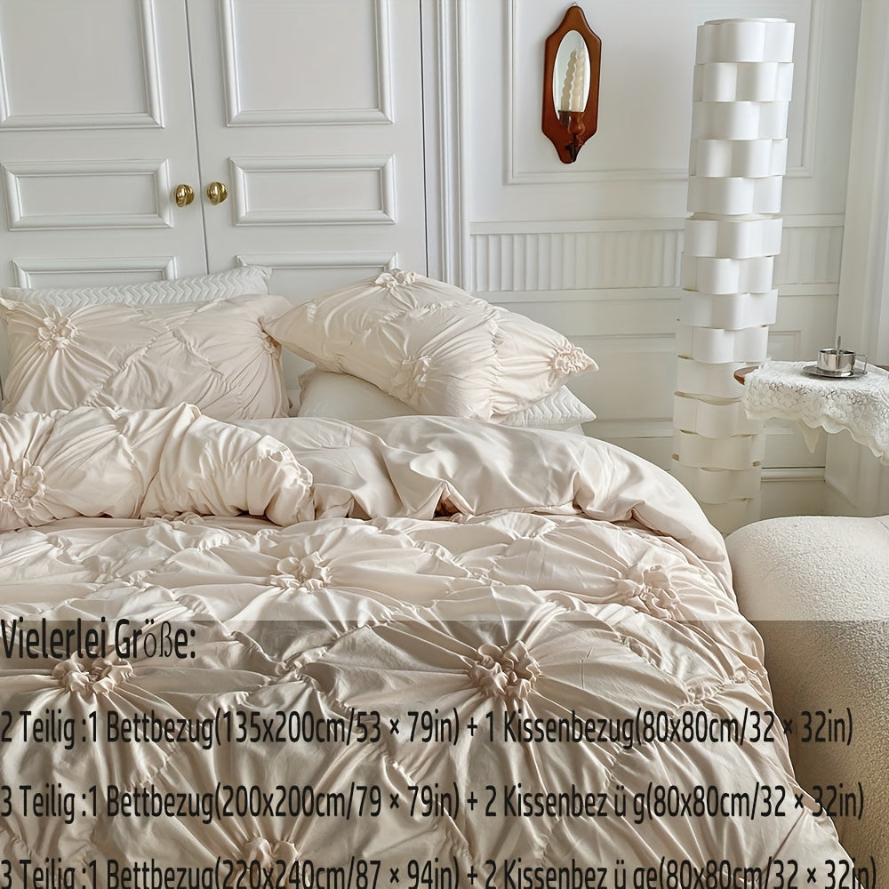 Copripiumino beige con fiori tridimensionali