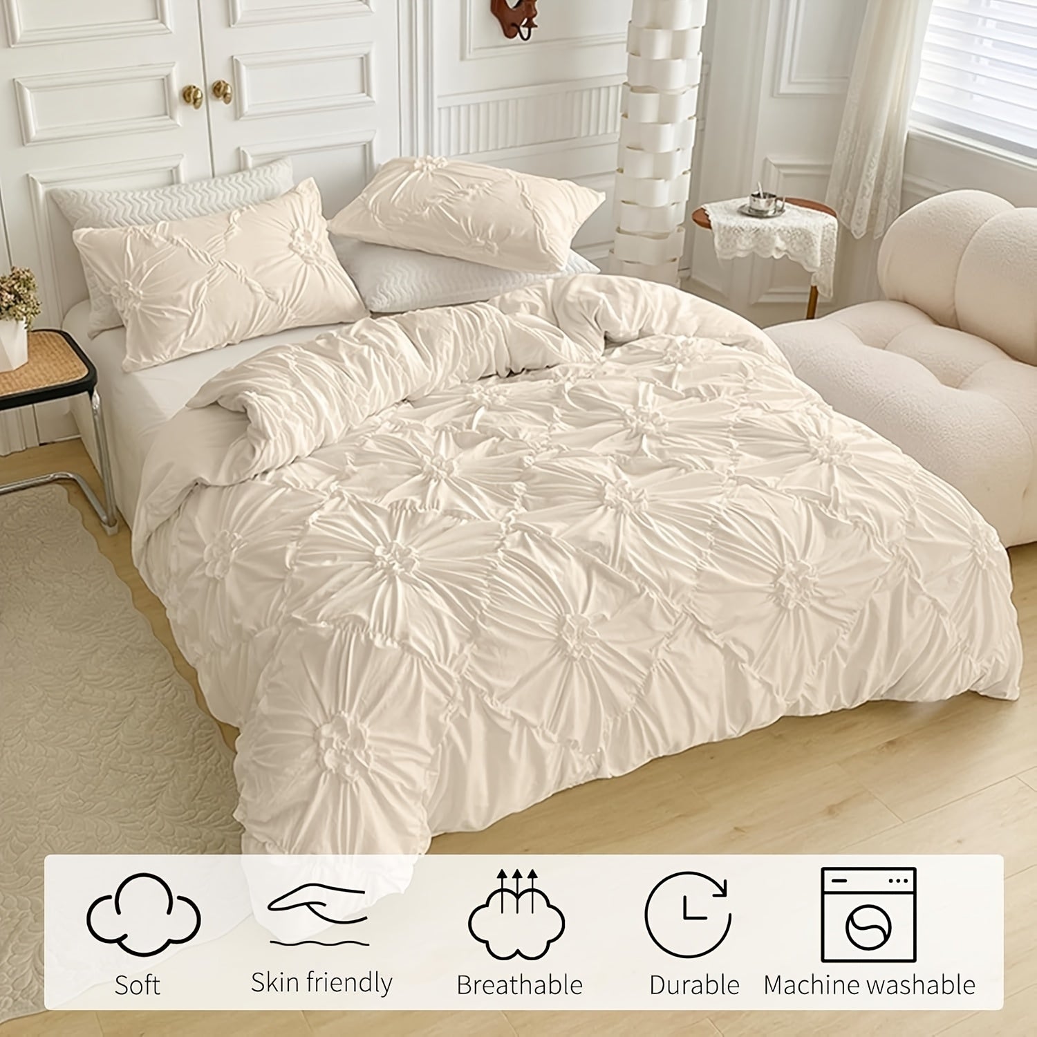 Copripiumino beige con fiori tridimensionali