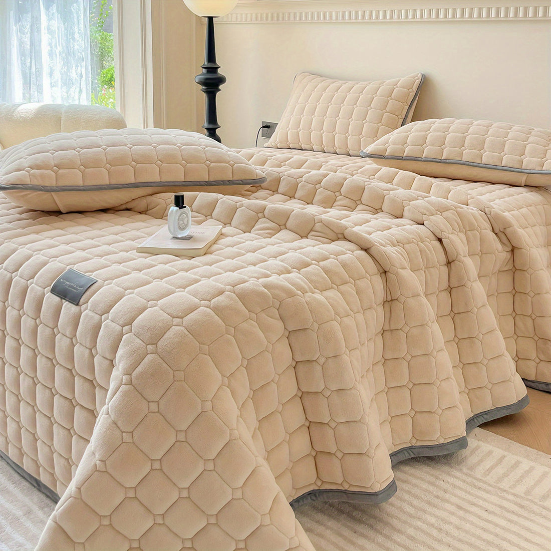 Copriletto trapuntato in velluto - set da 3 pezzi (copriletto e un paio di federe)