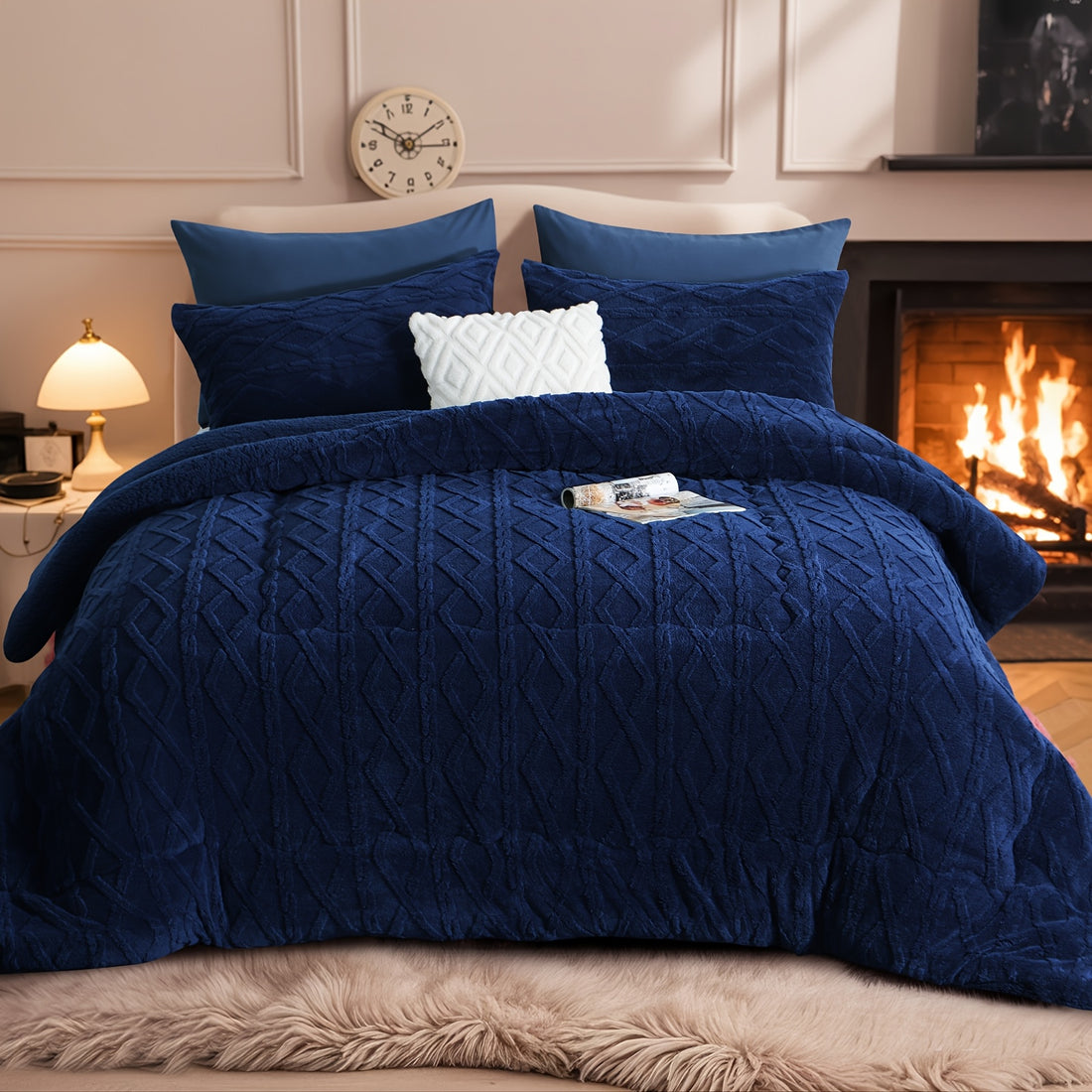 200x200cm Luxury Taff Velvet-Like Down Quilt - Double-Sided Rhombus Pattern Winter Blanket, Super Soft & Fluffy Bedspread for Bedroom, Dorm, Sofa | Machine Washable, Warm & Breathable Bedding, Ideal Christmas/Halloween Gift (