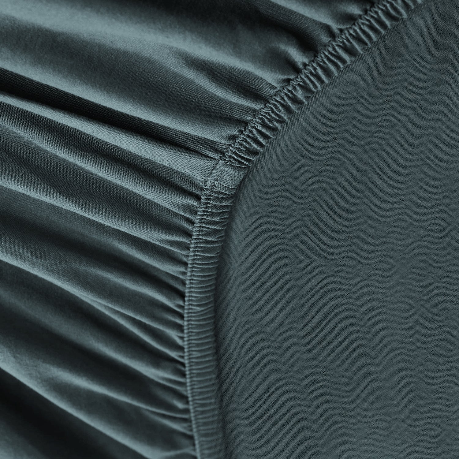 Completo Lenzuola 3/4 Pezzi in Microfibra - Lenzuolo con Angoli