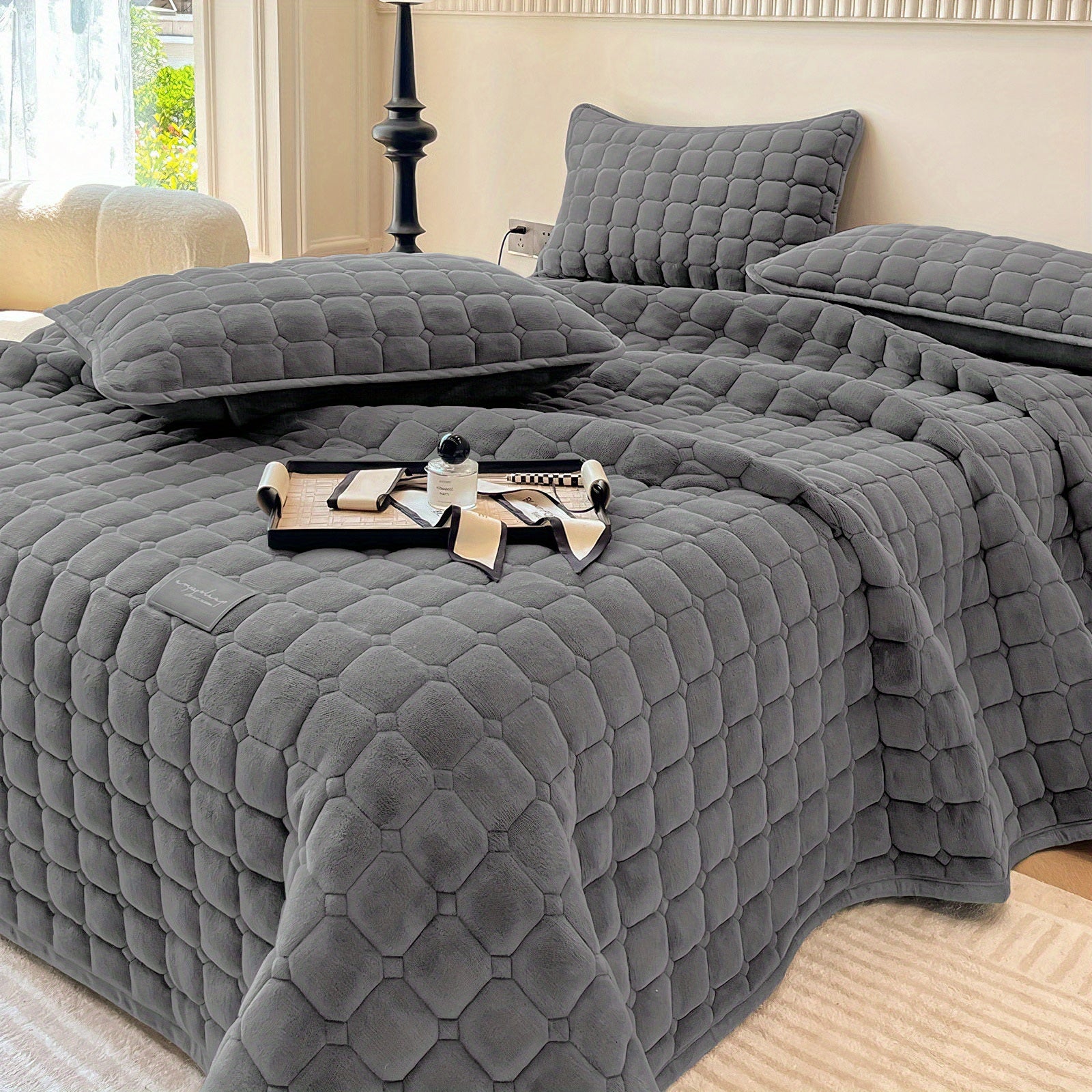 Copriletto trapuntato in velluto - set da 3 pezzi (copriletto e un paio di federe)